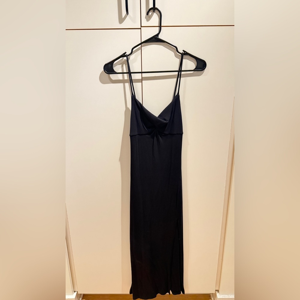 Wilfred Free Black Knit Top